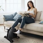 ⁦بدال جهاز، (Mini Exercise Bike) تمرين بدواسة (للذراعين والساقين) دراجة للقدم تحت المكتب وللذراعين، دراجة تمارين صغيرة محمولة، مع شاشة LCD ديجيتال، اسود⁩ - الصورة ⁦4⁩