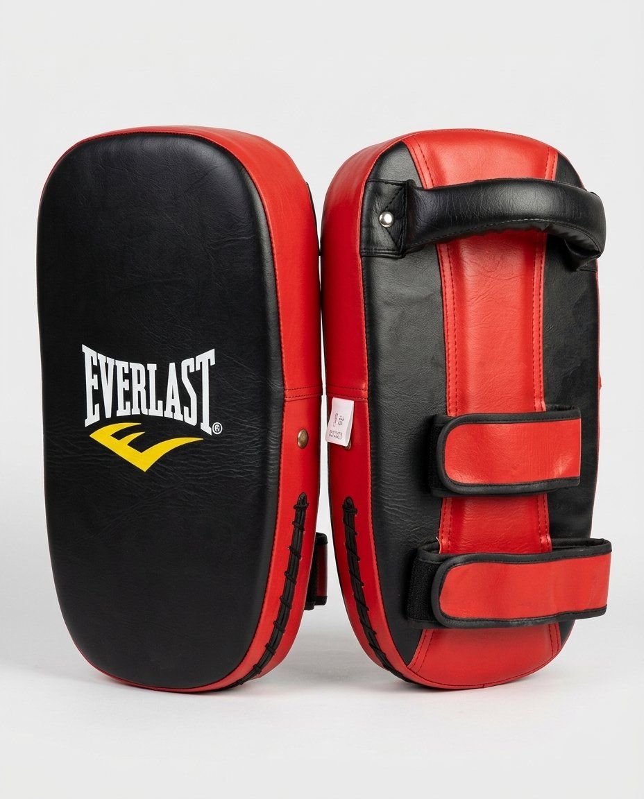 Gemini_Generated_Image_7dvzbh7dvzbh7dvz كف تدريب، وسادة تدريب منحنية من (Everlast)، وسادات تدريب للملاكمة واللكم، تركيز الذراع هدف للفنون القتالية تايكوندو كاراتيه الملاكمة (مستورد تايلاندي ، قطعة واحدة) UFC MMA Sanda Drill PU Leather - الصورة 1
