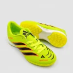 حذاء كرة قدم (ترتان/ستارز) من ماركة Adidas للأطفال من الجنسين، أصفر