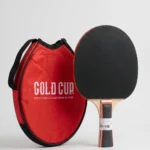 مضرب تنس طاولة (بينج بونج) فردي، من ماركة (جولد كاب Gold Cup)، مع جراب حقيبة حمل دائرية حمراء