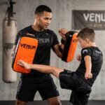 ⁦كف تدريب، صدادة فينوم (Venom) مصري، قفازات التدريب التايلاندية ركلة باد الملاكمة فوكس سترايك شيلد لكمة⁩ - الصورة ⁦2⁩