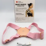 مصحح وضعية الظهر والجسم الذكي غير المرئي من Smart Sensor Corrector® - بمستشعر ذكي قابل للتعديل بالكامل لدعم منتصف وأعلى العمود الفقري لتخفيف آلام الرقبة والكتف والترقوة دعامة قابلة للتعديل وخفيفة الوزن وغير مرئية - دعم مريح للحدبة
