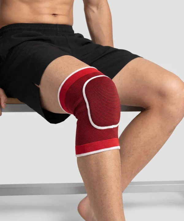 واقى ركبة (للبالغين) من ماركة (KNEE GUARD)، وسادة ركبة رغوية سميكة لتجنب الاصطدام، دعامة ركبة رياضية مسامية غير قابلة للانزلاق، لكرة القدم وكرة السلة وكرة الطائرة والجري والرقص
