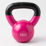 ⁦كرة Kettlebell كيتل بيل 6kg - مصنوعة من الحديد المصبوب عالي المتانة، ومغطاة بطبقة سميكة من الفينيل المطاطي لضمان السلامة والمتانة، مثالية⁩ - الصورة ⁦3⁩