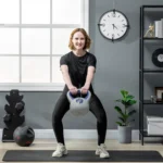 ⁦كرة Kettlebell كيتل بيل 12kg - مصنوعة من الحديد المصبوب عالي المتانة، ومغطاة بطبقة سميكة من البلاستك المقوى عالي الجودة لضمان السلامة والمتانة، مثالية⁩ - الصورة ⁦6⁩